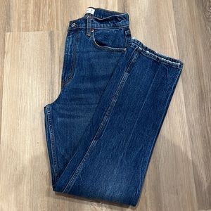 A&F 90’s Straight Ultra High Rise Jeans